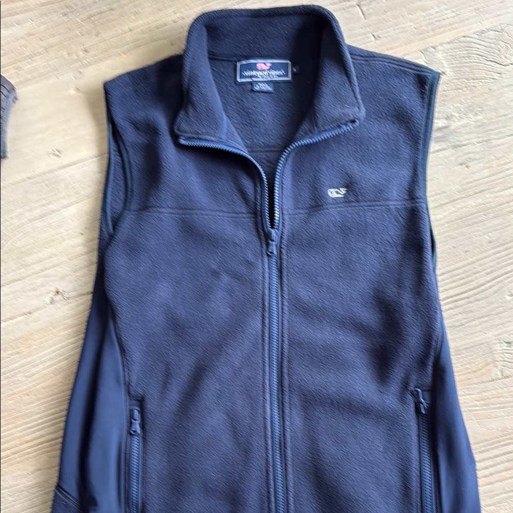 Vineyard Vines Black Fleece Vest